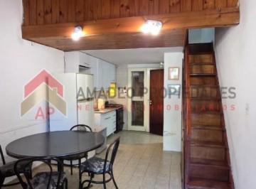 Casa · 40m² · 1 Ambiente · 1 Cochera · Bungalows 2 Amb con Patio y Jardin. Ubicado en Azul 298, Monte Grande