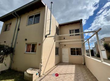 PH · 70m² · 3 Ambientes · 1 Cochera · Dúplex en Caisamar