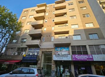 Departamento de 2 ambientes, Lomas de Zamora · Departamento 2 Ambientes - Centro de Banfield