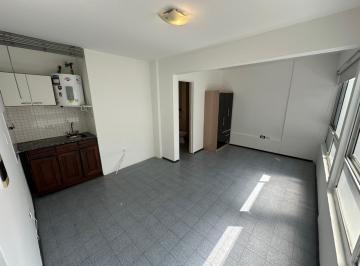 Departamento · 18m² · Monoambiente Luminoso - Centro - Electrico - Aire A. Frio y Calor