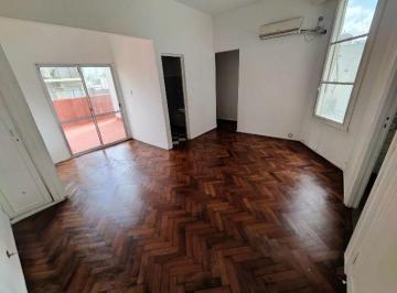 Departamento de 3 ambientes, Balvanera · Se Vende un Departarmento de 3 Ambientes, Luminoso con Balcón Aterrazado Apto Credito - Congreso