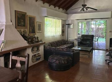 Casa · 130m² · 4 Ambientes · Casa en Venta – Country Club Venado II – Oportunidad con Financiación