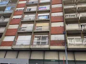 Departamento de 2 ambientes, Mar del Plata · Departamento Refaccionado en Venta. Ideal Para Rentabilidad. a Una Cuadra de La Playa