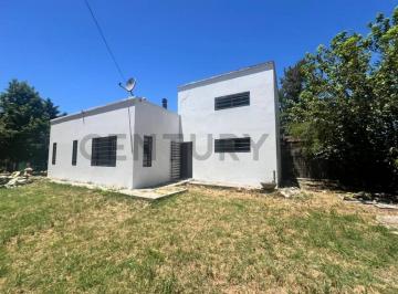 Casa · 90m² · 2 Ambientes · Casa en Venta en La Plata Melchor Romero de 1 Dormitorio