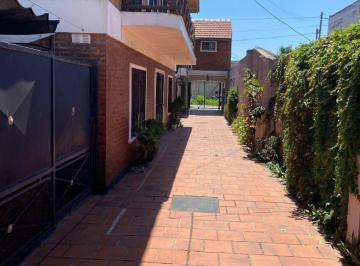 Casa de 3 ambientes, Lomas de Zamora · Dúplex en Alquiler en Banfield
