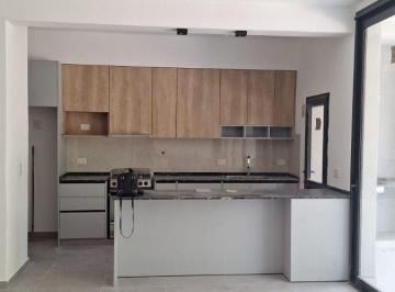 Casa de 6 ambientes, Córdoba · Casa en Venta 3 Dorm. Country Campo de Vuelo