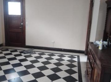 Casa · 132m² · Venta / Alquiler Profesional. Casa 4 Ambientes - Zona Aldrey