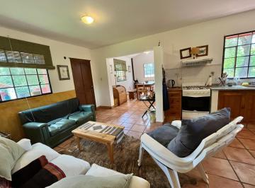 Casa · 163m² · 3 Dormitorios · 2 Cocheras · Casa a La Venta en La Cumbre, barrio Potrerillos, a 100 m de Bartolomé Jaime C/pileta