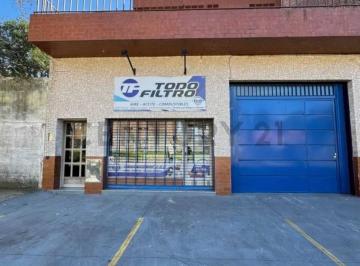 Bodega-Galpón · 508m² · 6 Ambientes · 10 Cocheras · Venta de Galpon + Oficinas en Planta Alta 508 m² Totales