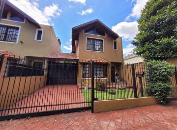 Casa de 5 ambientes, Almirante Brown · Casa en Venta y Alquiler Sobre Calle Mitre Burzaco - a 4 Cuadras de La Estacion!