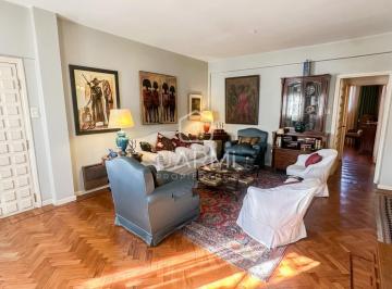 Departamento · 133m² · 6 Ambientes · Departamento en Venta en Zona Centro