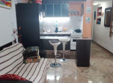 PH de 3 ambientes, La Matanza · Departamento 3 Ambientes Tipo Casa en Primer Piso