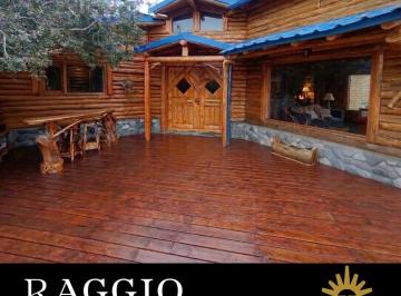Casa · 200m² · 4 Ambientes · Casa en Venta de 4 Habitaciones en Epuyén, Gran Calidad, Excelente Vistas (Fc - 54)
