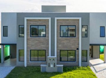 VCO-VC2-1239_2 · Casa en Venta, 4 Ambientes, en Barrio Privado en Ituzaingó