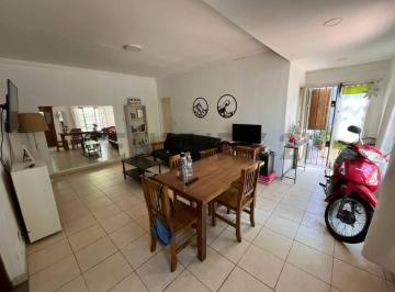 Casa · 99m² · 3 Ambientes · 2 Cocheras · Casa 3 Ambientes en Los Pinares