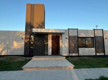 Foto · Nueva Casa Planta Baja Barrio Campo Chico!