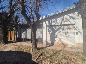 Casa de 5 ambientes, La Plata · Venta! Casa con Local a La Calle. con Parque y Pileta, en Excelente Zona, 511 E/ 23 Bis y 24