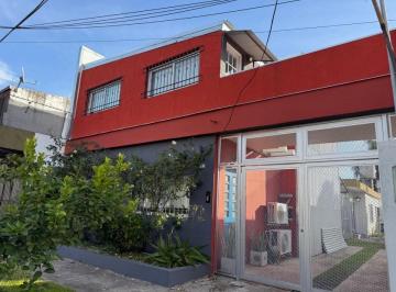 PH · 130m² · 5 Ambientes · PH 5 Ambientes - Castelar Norte