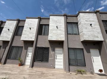 Departamento · 64m² · 3 Ambientes · 1 Cochera · Duplex 3 Ambientes - Castelar Sur