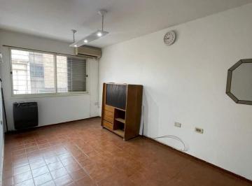 Departamento · 60m² · 2 Ambientes · Depto en Venta de 2 Dorm.