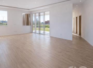 Casa · 200m² · 5 Ambientes · Venta Casa San Sebastián - Área 1