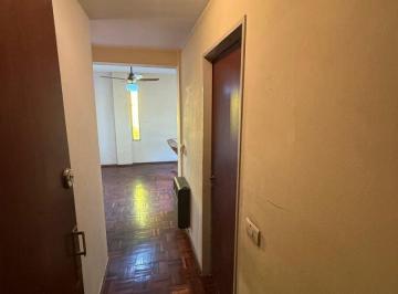 Departamento de 3 ambientes, Rosario · Balcarce y San Juan - 2 Dorm.