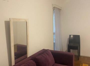 Departamento · 35m² · 2 Ambientes · Depto 2 Amb - Balcon en Habitacion Luminoso - Amplio - Cocina Separada