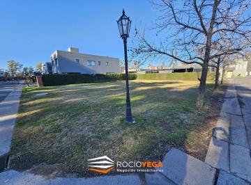 Terreno · 600m² · Lote a La Venta en Barrio Cerrado Astorga, Moreno