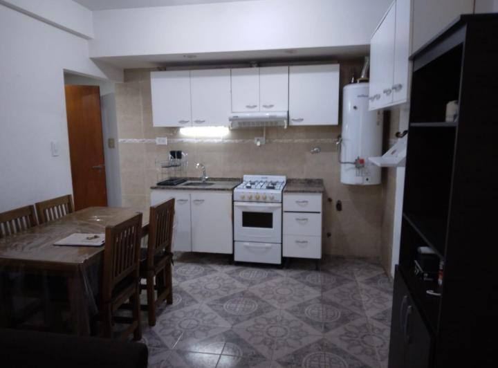 Departamento de Dos Ambientes con Patio