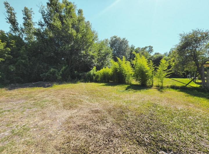 Terreno · 300m²