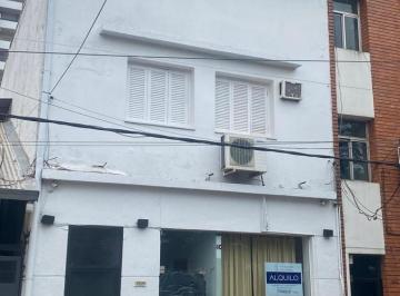 Local comercial · 300m² · 11 Dormitorios · Vendo Edif de Oficinas, Consultorios Centrico - Pos Misiones