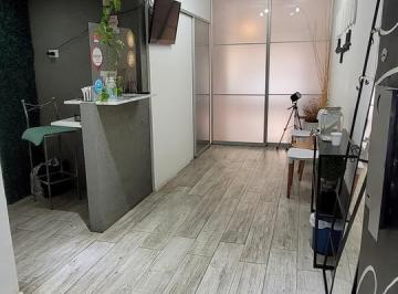 Departamento · 64m² · 4 Ambientes · Oportunidad - Unidad Profesional de 4 Ambientes - Ideal Consultorio