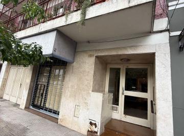 Departamento de 4 ambientes, Villa Devoto · Departamento 4 Ambientes con Cochera.