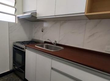 Departamento · 33m² · 2 Ambientes · Muy Lindo 2 Amb - Totalmente Refaccionado - Bajas Expensas