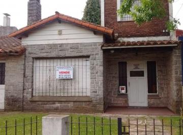 Garage , La Plata · Casacon Lote de 500 m² de Superficie en Venta, City Bell
