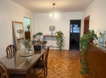 Departamento · 75m² · 3 Ambientes · 1 Cochera · Venta 3amb C/dep y Coch Av Santa Fe 3800 Apto Credito