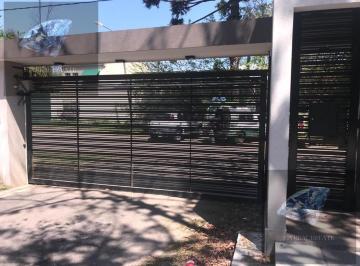 PH · 90m² · 3 Ambientes · 1 Cochera · PH en Barrio Cerrado con Pileta y Quincho