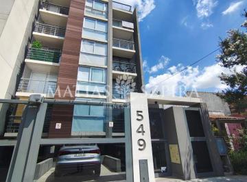Departamento · 42m² · 2 Ambientes · 1 Cochera · Venta de Departamento 2 Ambientes en Castelar Sur, con Cochera.
