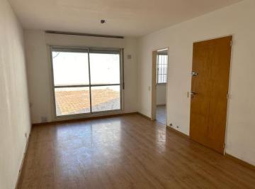 Departamento de 3 ambientes, Rosario · Venta - Rosario - Depto. 2 Dorm. + Patio - Barrio Martín