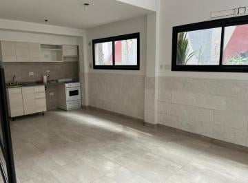 Departamento de 2 ambientes, Lomas de Zamora · Departamento en Venta Sobre Pueyrredón 1849, Banfield