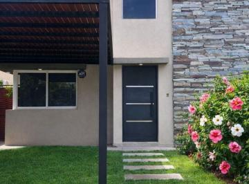 Casa de 6 ambientes, Luján de Cuyo · Casa en Venta en Chacras de Coria
