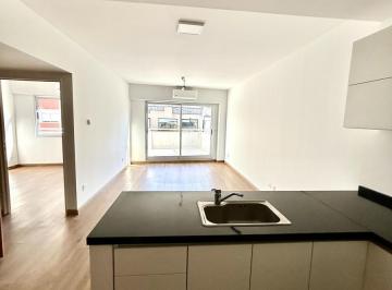 Departamento · 76m² · 2 Ambientes · Venta Hermoso 2 Ambientes con Balcòn Terraza