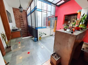 PH en Venta de 5 ambientes Almagro Norte · PH 5amb Sin Expensas // Remodelado a Nuevo