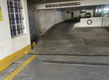 Garage · 15m² · Cochera en Venta en Zona Monumento