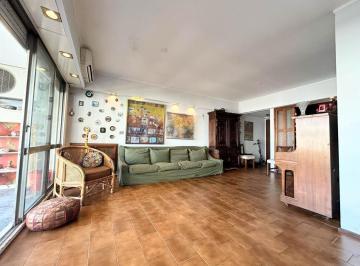 Departamento · 93m² · 5 Ambientes · Departamento Centrico