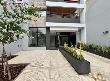 Departamento · 94m² · 3 Ambientes · 1 Cochera · Departamento en Banfield Este