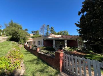 Casa de 4 ambientes, Río Ceballos · Venta de Casa en Av Sarmiento, Rio Ceballos, Cordoba