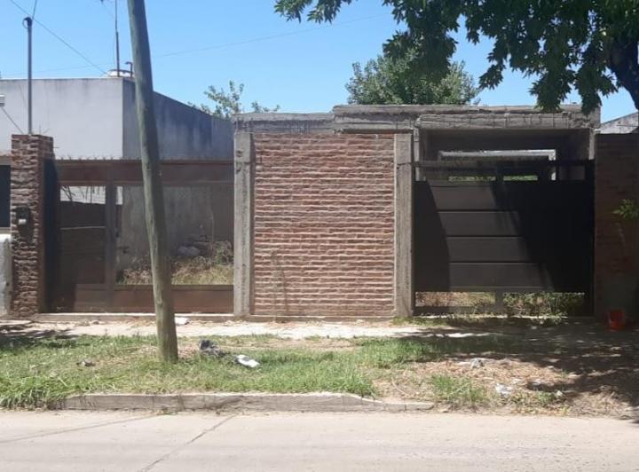Terreno · 256m²