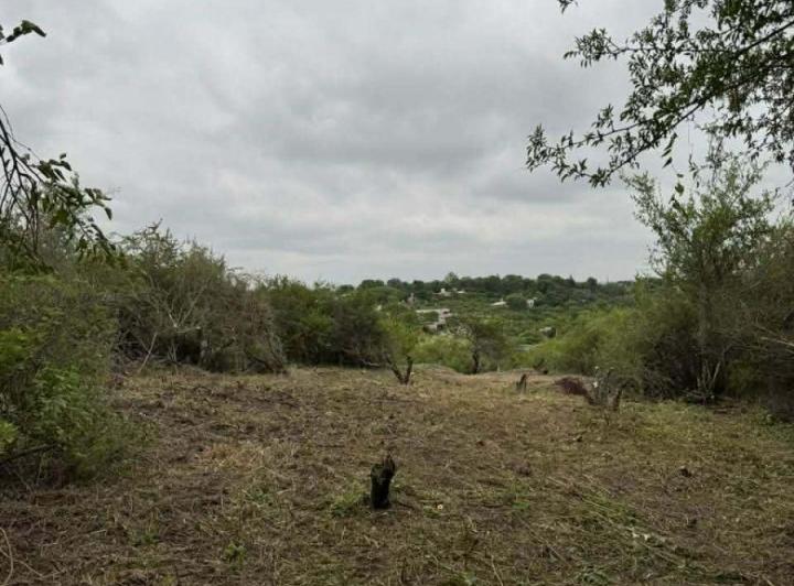 Terreno · 1276m²