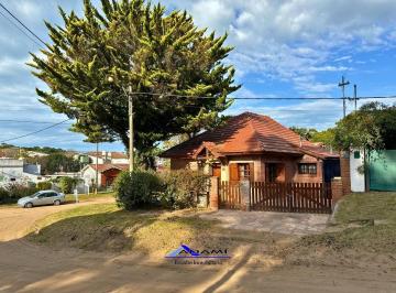 PH · 67m² · 4 Ambientes · 1 Cochera · Casa de 4 Ambientes en PH - Villa Gesell